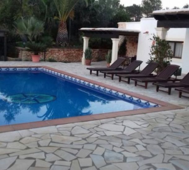 AVAT presiona para regularizar alquileres turísticos en rústico